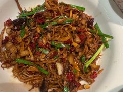 -俏湖兰·辣椒炒个肉(海沧店)