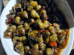 -嗨辣小聚·盘锦河蟹·海鲜烧烤龙虾(盘锦十年好店)