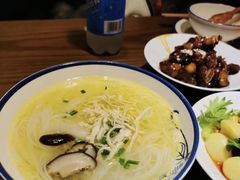-二孃鸡爪爪(东风路总店)