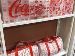 -名创优品(广东省广州琶洲保利广场店)