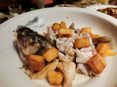-70后饭吧(府河街店)