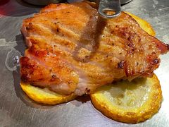 炭烤猪颈肉-小大董·烤鸭(凤凰汇店)