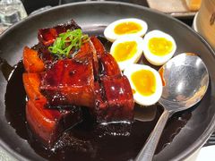 本帮红烧肉配蛋-吉品小鲜Jhouse(陆家嘴中心店)