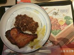蜜味烧鸡髀肉燥饭-大快活(丽丰店)