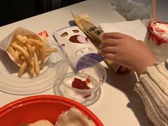 -麦当劳(欢乐谷店)