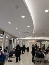 点击看大图 -八佰伴8008星级形象店