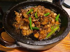 酱爆石锅蛙-绿茶餐厅(王府井永宁门店)