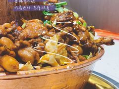 -老佛爷·铜炉炭火蛙锅(海州吾悦店)