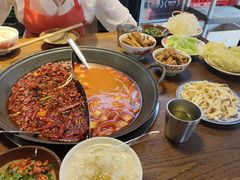 -萍姐火锅·公路夜市(武汉首店)