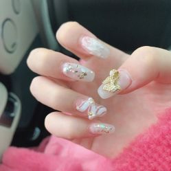 -吉吉靓甲美睫