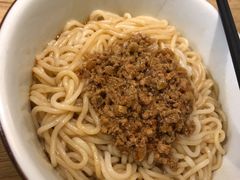 -蒙自源米线大王(江南西路店)