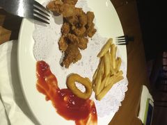 小食拼盘-JINNS锦时 steak&pizza(浸信会礼拜堂旧址店)
