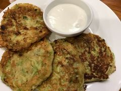 西葫芦饼配酸奶-TUK土耳其餐厅·下午茶(卢湾店)