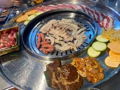 -哈哈碳都·牛肋条无限自助烤肉(台江万达店)
