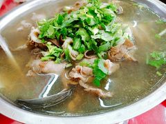 -谢老五跷脚牛肉·非遗传承店
