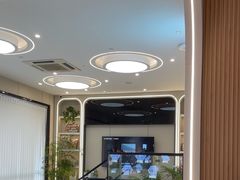 -华齿口腔·矫正种植中心(松江环城路店)