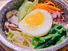 牛肉拌饭-明洞阿姨·韩式酱蟹烤肉·创意料理(三元桥店)