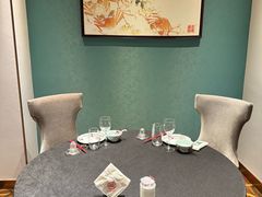 -新光酒家·方亮蟹宴·河豚(浦东店)