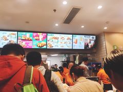 -德克士(虹桥火车站店)