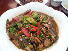 杂鱼-天目湖刘老四农庄