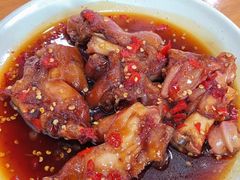 微辣辛辣猪蹄-贤花饭店(城阳店)
