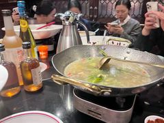 -川流不息·地道川菜·小龙虾(新松江路店)
