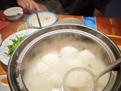 -魏铭鱼头捞饭(晋阳路店)