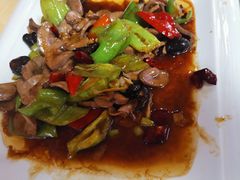 -乡府肉丁水饺(环山路店)