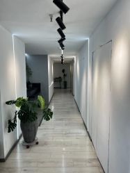 点击看大图 -OM瑜伽教练培训学院