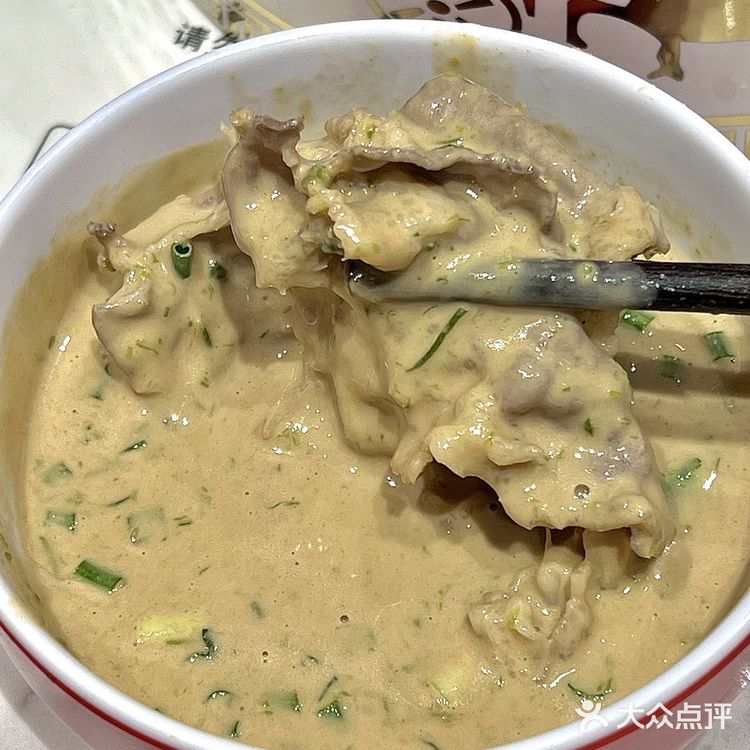 叹羊肉好去处‼️围炉而坐来一顿草原羊肉火锅吧♨️