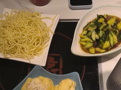 -黄记煌三汁焖锅(新佳丽江汉路店)