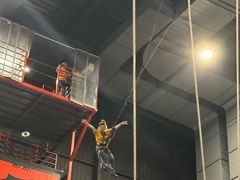 -极限PLAY运动娱乐新世界·团建派对潮玩休闲馆·室内蹦极高空游乐园
