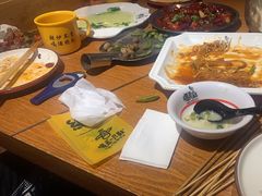 -喝丢一只鞋海鲜烧烤·海肠捞饭(市场店)