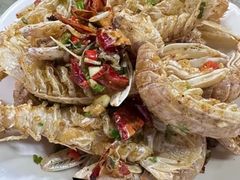 -四川小胡子海鲜(丁村万人海鲜广场店)