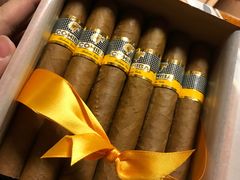 -Estaeslavida分享茄雪茄吧(亿彩购物中心店)