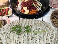 -扎起市井老火锅(乐山总店)