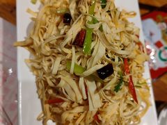 炝拌虹螺干豆腐丝-老白清真烧烤(锦州旗舰店)