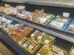 -七鲜超市(瑞虹天地太阳宫店)