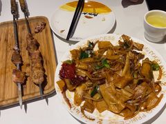 -小河公主秘制烤羊腿(小绿谷店)