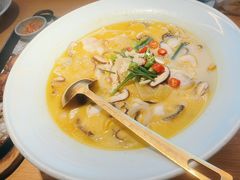 -蜜桃餐厅·伴山(海岸城店)