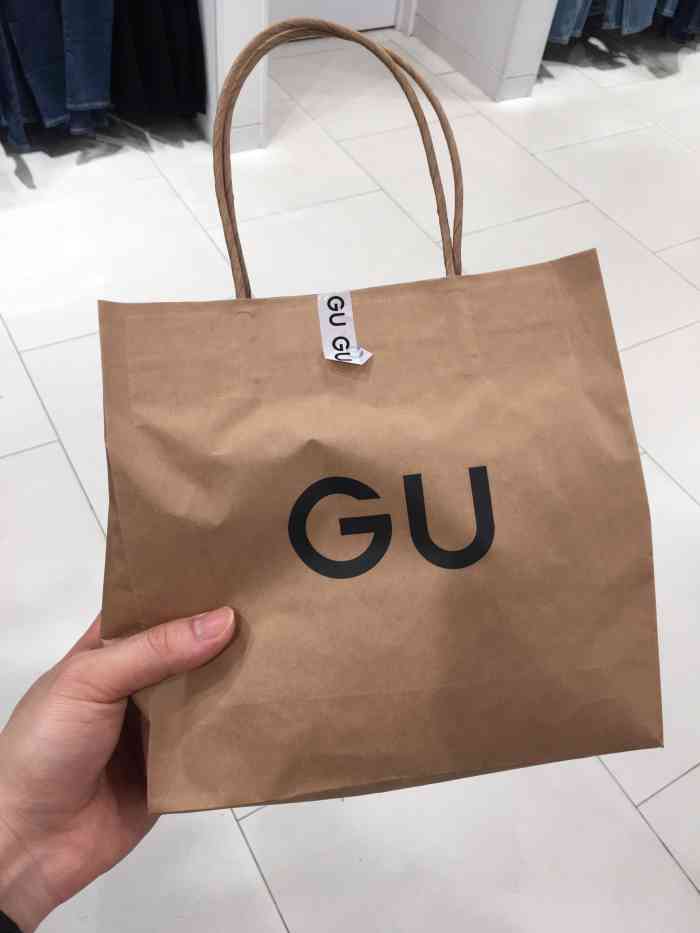 gu 极优 (维多利广场店)-"在点评看到网友点评这间店,第一次听这个名.