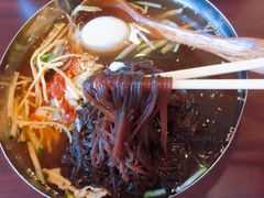 -服务大楼冷面(延大店)