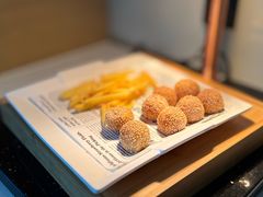 -上海尊茂酒店