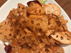 -云海肴·汽锅鸡·云南菜(天山百盛优客店)