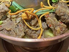 -京悦南门涮羊肉·羊蝎子火锅(田林路店)