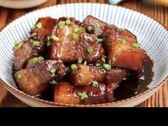 香辣红烧肉-兔槽江湖菜·重庆璧山兔(水围店)