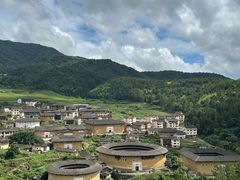 -初溪土楼群