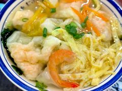 -长人馄饨铺(解放街店)