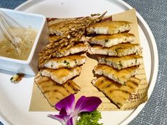 鹅肝葱油饼-野蔓果·山野菜(西湖景区·龙井茶田店)