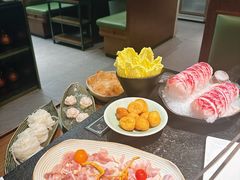 -得意咚瓜·顺德鱼生·冬瓜火锅(深圳首店)